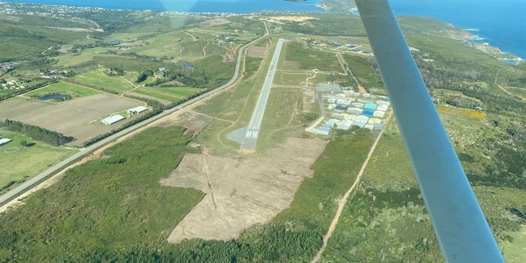 Plettenberg Airport runway refurbishment